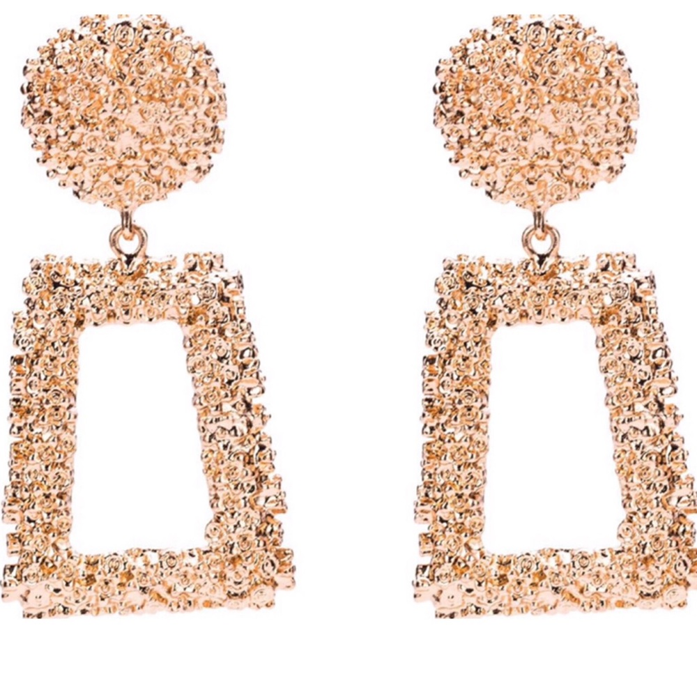 Boujee (Gold) View 2